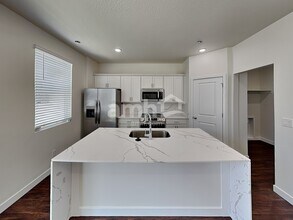 8949 S John Annie Ln in West Jordan, UT - Building Photo - Building Photo