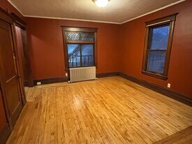 3204 Minnehaha Ave, Unit 2 in Minneapolis, MN - Building Photo