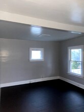 6726 Kazimier Ave in Cleveland, OH - Foto de edificio - Building Photo