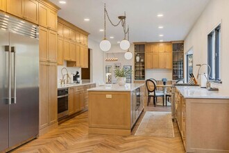 11 Viola Rd in Suffern, NY - Building Photo - Building Photo