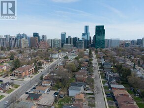 170 Bogert Ave in Toronto, ON - Building Photo - Building Photo