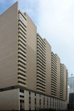 Manor House - Office in Dallas, TX - Foto de edificio - Building Photo