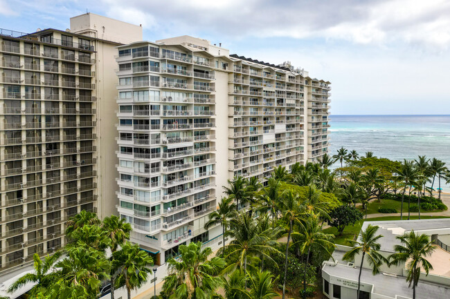 Waikiki Shore Condo in Honolulu, HI - Building Photo - Building Photo