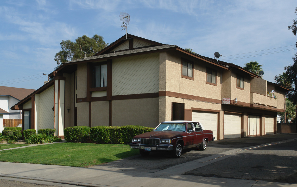 HISTORIC DOWNTOWN 4PLEX IN RIVERSIDE in Riverside, CA - Building Photo