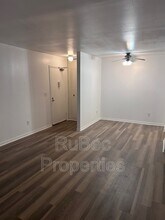 305 Orchard Trace Ln in Charlotte, NC - Building Photo - Building Photo