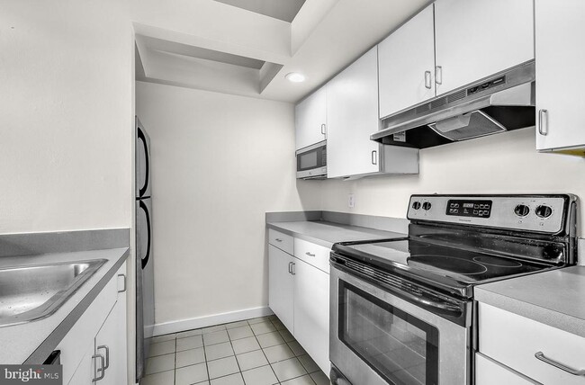 property at 303 Vine St