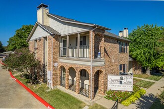 Quorum View Condominiums in Carrollton, TX - Foto de edificio - Building Photo