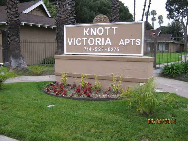 Knott Victoria Apartments, L.L.C.