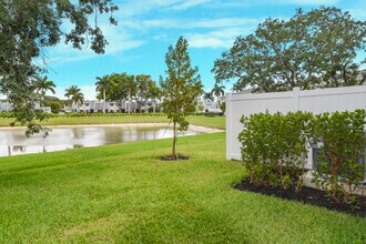 4330 Pond Lily Ln in Greenacres, FL - Building Photo - Building Photo