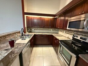 8845 Center Ct Dr in Boynton Beach, FL - Building Photo - Building Photo