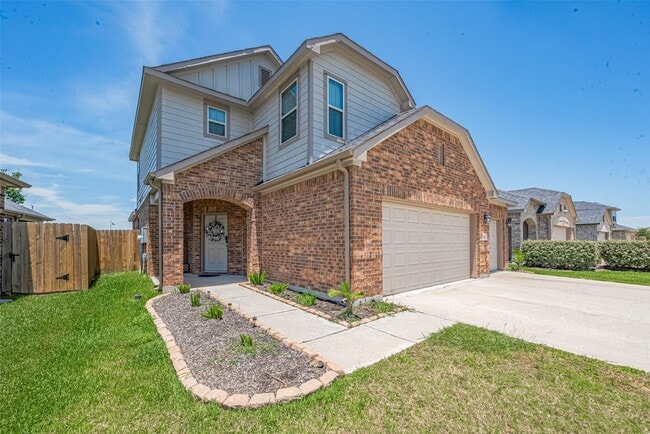 property at 10914 Webber Ln