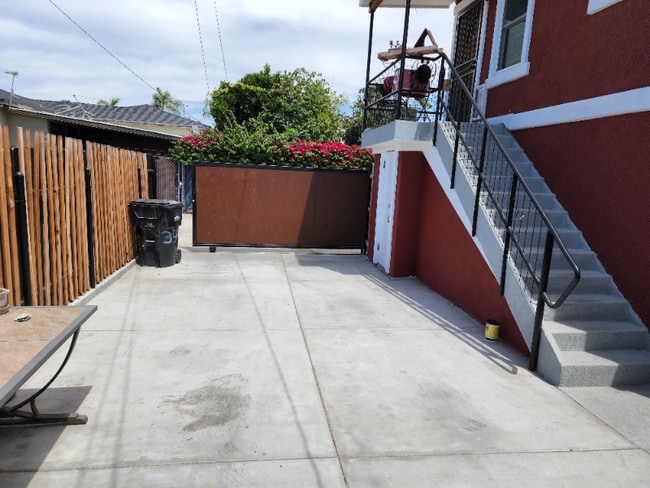 3549 Highland Ave in San Diego, CA - Building Photo - Building Photo