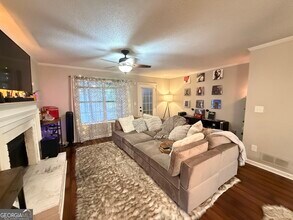 5045 Laurel Springs Way SE in Smyrna, GA - Building Photo - Building Photo