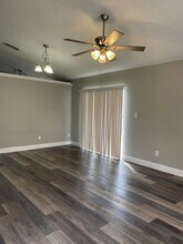 3Bdrm 2Bath Villa -- Gated Community of Harbor Town in Kissimmee, FL - Building Photo - Building Photo