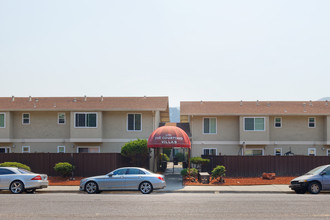 Courtyard Villa Apartments in El Sobrante, CA - Building Photo - Building Photo