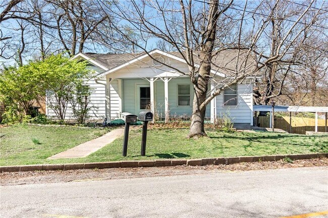 property at 583 N Assembly Dr