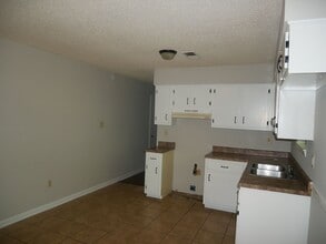 5202 Haynes Dr in Horn Lake, MS - Building Photo - Building Photo