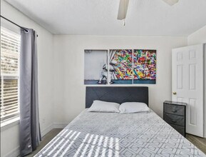 4561 Southfield Ave in Orlando, FL - Building Photo - Building Photo