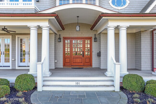 101 Tuttle Ave in Spring Lake, NJ - Building Photo - Building Photo