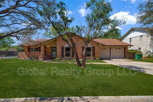 10902 Grand Haven Dr in San Antonio, TX - Building Photo