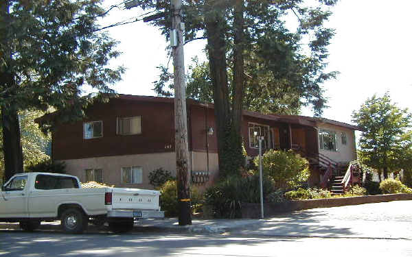 107 Fitch St in Healdsburg, CA - Building Photo - Building Photo