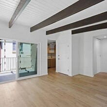 238 1/2 S Spalding Dr in Beverly Hills, CA - Foto de edificio - Building Photo