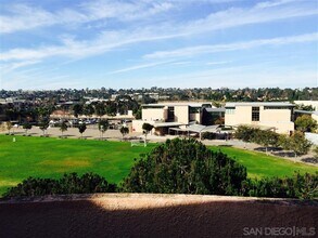 12646 Carmel Country Rd in San Diego, CA - Building Photo - Building Photo