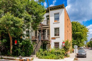 901 Laporte Av in Montréal, QC - Building Photo