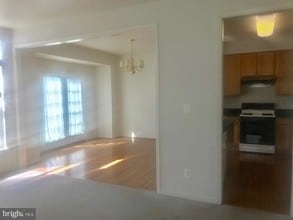14824 Links Pond Cir in Gainesville, VA - Building Photo - Building Photo