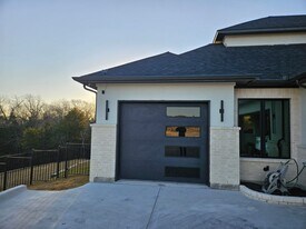 390 Michael Ln in Van Alstyne, TX - Building Photo