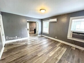 32 Woodlawn Dr-Unit -8 in Chattanooga, TN - Building Photo - Building Photo