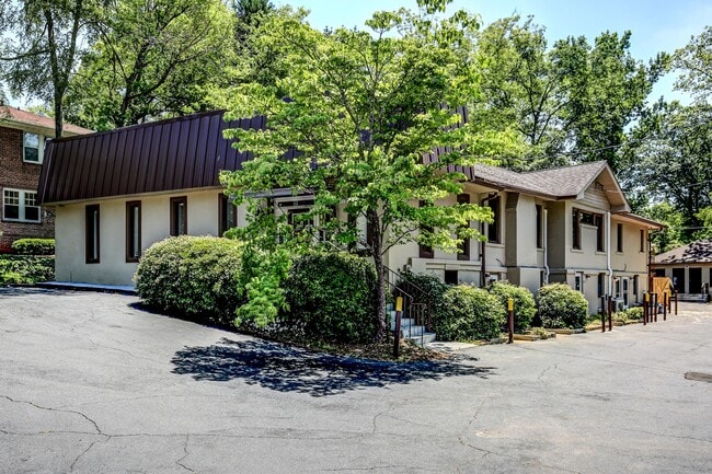 property at 1743 N Decatur Rd