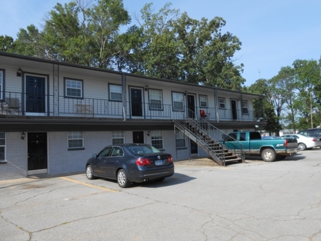 Bel-Aire Corners in Ashdown, AR - Building Photo