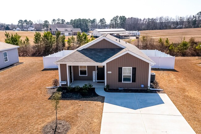 264 Jeff Waters Cir in Longs, SC - Building Photo - Building Photo