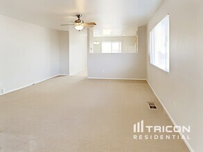 7711 Mariner Cove Dr in Reno, NV - Building Photo - Building Photo