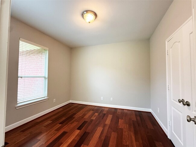 property at 5619 Riverstone Crossing Dr