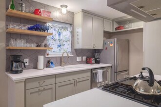 2906 Westhill Dr in Austin, TX - Building Photo - Building Photo