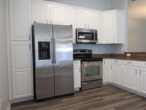 13033 Avalon Crest Ct in Riverview, FL - Building Photo - Building Photo