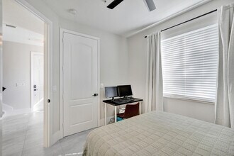 3600 NW 5th Terrace in Boca Raton, FL - Building Photo - Building Photo