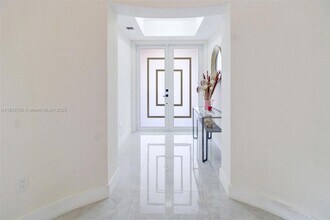 15445 SW 26th Terrace in Miami, FL - Building Photo - Building Photo