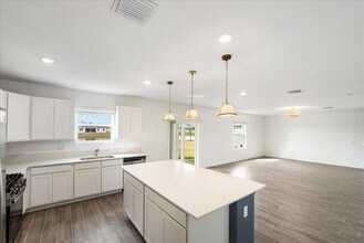 6338 Windwood Wy in Port St. Lucie, FL - Building Photo - Building Photo