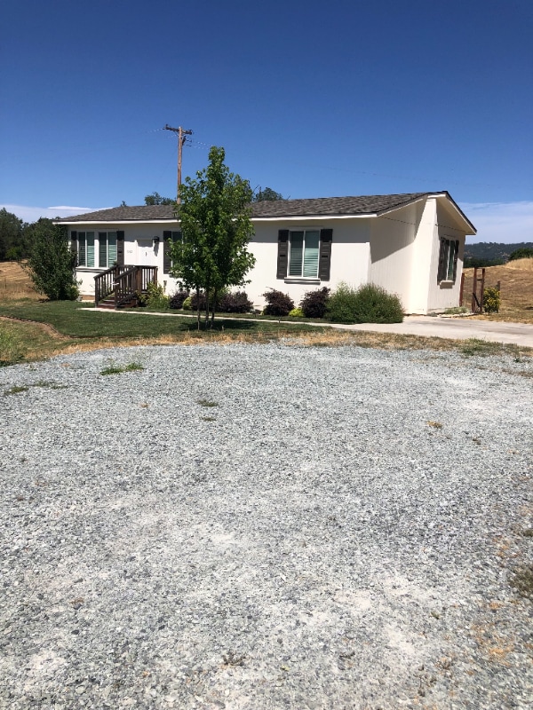 5067 Fruitvale Rd