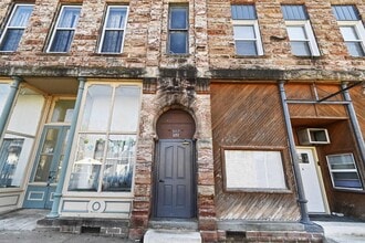 307 E Bridge St in Lyons, MI - Building Photo - Building Photo