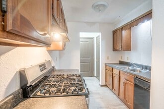 4229 S 35th W Ave in Tulsa, OK - Building Photo - Building Photo