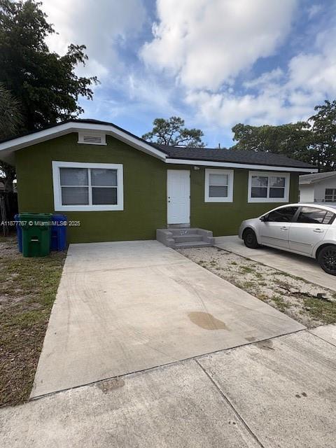 2360 NW 6th Ct in Fort Lauderdale, FL - Building Photo