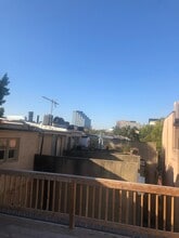 32 W Montgomery St, Unit A in Baltimore, MD - Building Photo - Building Photo