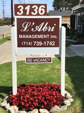 The Marquette in Anaheim, CA - Foto de edificio - Building Photo