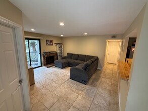 13222 Salmon River Rd, Unit 102 in San Diego, CA - Building Photo - Building Photo