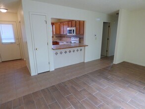 6102 Guild Dr in Fort Wayne, IN - Building Photo - Building Photo