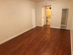 670 Azara Pl in Sunnyvale, CA - Building Photo - Building Photo